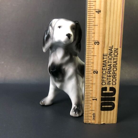 vintage spaniel made in japan figurine black and white spotted as is 3.5 inches - Picture 3 of 11